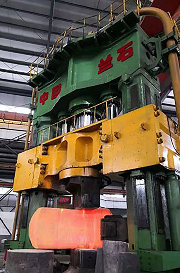 Premsa hidràulica de forja de 4500T